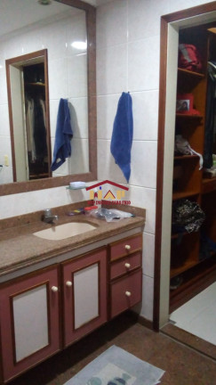 Imagem Cobertura com 4 Quartos para Temporada, 200 m² em Centro - Cabo Frio Imagem Cobertura com 4 Quartos para Temporada, 200 m² em Centro - Cabo Frio