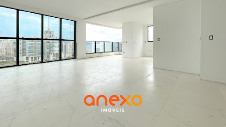Apartamento com 3 Quartos à Venda, 124 m² em Meia Praia - Itapema