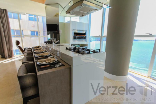 Imagem Apartamento com 4 Quartos à Venda, 330 m² em Centro - Balneário Camboriú Imagem Apartamento com 4 Quartos à Venda, 330 m² em Centro - Balneário Camboriú