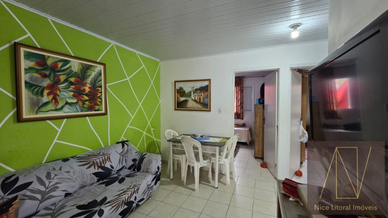 Imagem Casa com 2 Quartos à Venda, 47 m² em Travessão - Caraguatatuba Imagem Casa com 2 Quartos à Venda, 47 m² em Travessão - Caraguatatuba