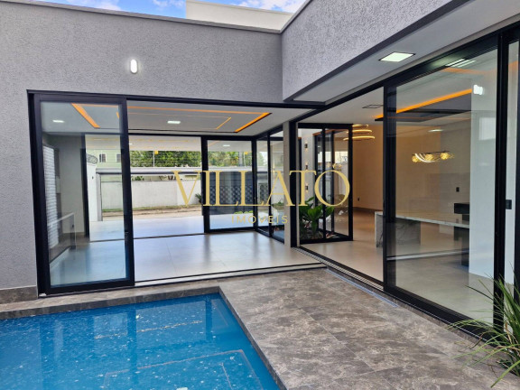Imagem Casa com 4 Quartos à Venda, 238 m² em Moinho Dos Ventos - Goiânia Imagem Casa com 4 Quartos à Venda, 238 m² em Moinho Dos Ventos - Goiânia