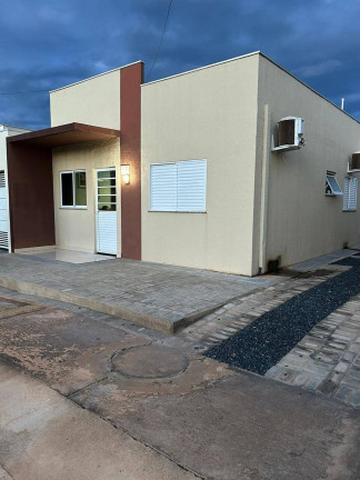 Imagem Casa com 2 Quartos à Venda, 50 m² em Cuiabá Imagem Casa com 2 Quartos à Venda, 50 m² em Cuiabá