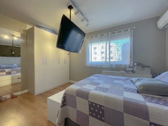 Imagem Apartamento com 2 Quartos à Venda, 99 m² em Menino Deus - Porto Alegre Imagem Apartamento com 2 Quartos à Venda, 99 m² em Menino Deus - Porto Alegre
