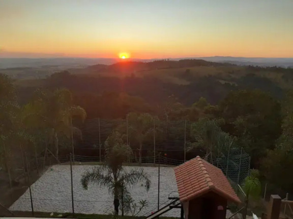 Imagem Sobrado com 5 Quartos à Venda, 200 m² em Estância Santa Maria Do Laranjal - Atibaia Imagem Sobrado com 5 Quartos à Venda, 200 m² em Estância Santa Maria Do Laranjal - Atibaia