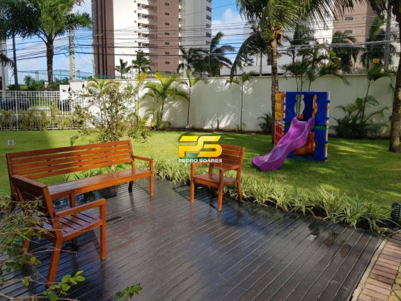 Imagem Apartamento com 4 Quartos à Venda, 175 m² Imagem Apartamento com 4 Quartos à Venda, 175 m²