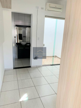Imagem Casa de Condomínio com 3 Quartos à Venda, 106 m² em Condomínio Horto Florestal I - Sorocaba