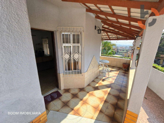 Imagem Casa com 3 Quartos à Venda, 128 m² em Califórnia - Nova Iguaçu