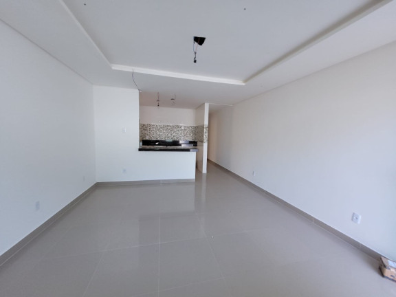Imagem Casa com 3 Quartos à Venda, 90 m²