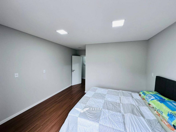 Imagem Sobrado com 3 Quartos à Venda, 144 m² em Armação - Penha