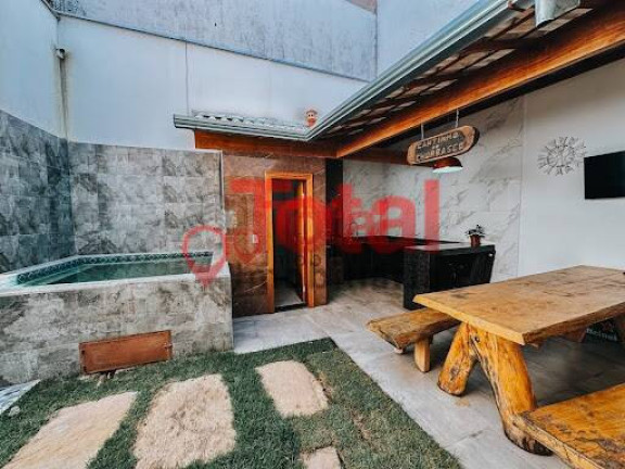 Casa com 3 Quartos à Venda, 212 m² em Residencial Bethania - Santana Do Paraíso