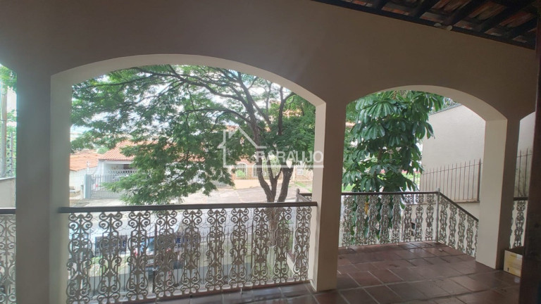 Casa com 4 Quartos para Alugar, 265 m² em Vila Trujillo - Sorocaba