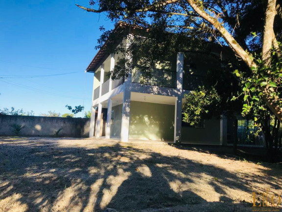 Imagem Casa com 4 Quartos à Venda, 2 m² em Oliveira - Tijucas