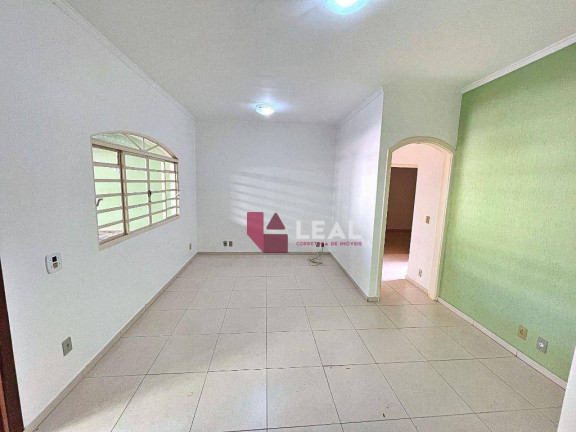 Imagem Casa com 3 Quartos à Venda, 223 m² em Nossa Senhora Do Pilar - Pouso Alegre Imagem Casa com 3 Quartos à Venda, 223 m² em Nossa Senhora Do Pilar - Pouso Alegre