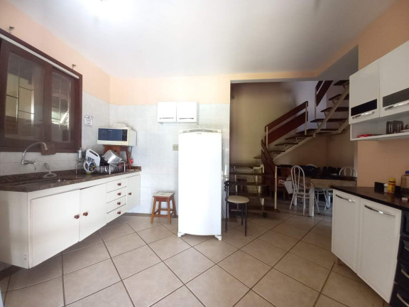 Imagem Casa com 5 Quartos à Venda, 422 m² em Novo Horizonte - Juiz De Fora Imagem Casa com 5 Quartos à Venda, 422 m² em Novo Horizonte - Juiz De Fora