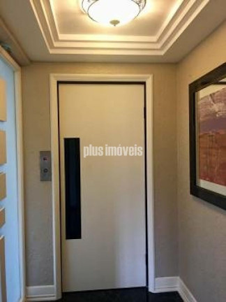 Imagem Apartamento com 4 Quartos à Venda, 250 m² em Morumbi - São Paulo Imagem Apartamento com 4 Quartos à Venda, 250 m² em Morumbi - São Paulo