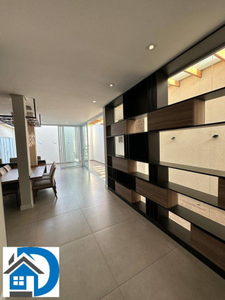 Imagem Casa com 3 Quartos à Venda,  em Vila Haro - Sorocaba
