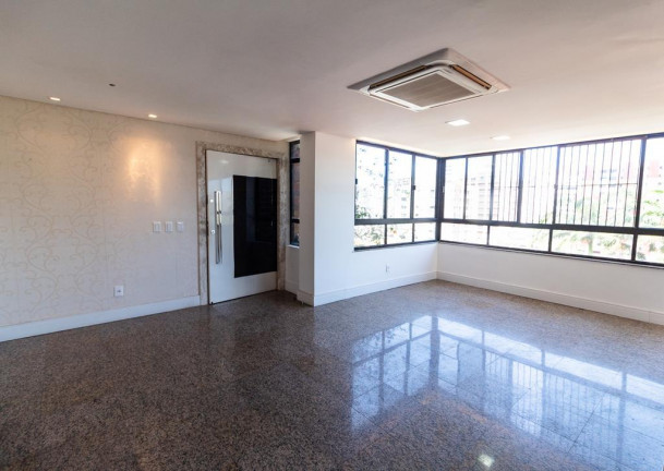 Imagem Apartamento com 4 Quartos à Venda, 247 m² em Meireles - Fortaleza