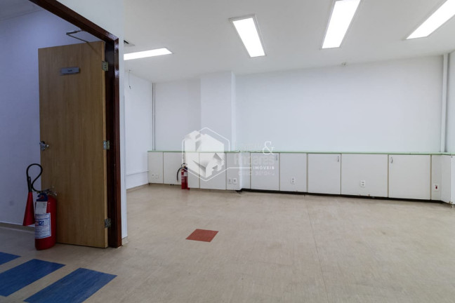 Imagem Sala Comercial à Venda, 286 m² em Moema - São Paulo Imagem Sala Comercial à Venda, 286 m² em Moema - São Paulo