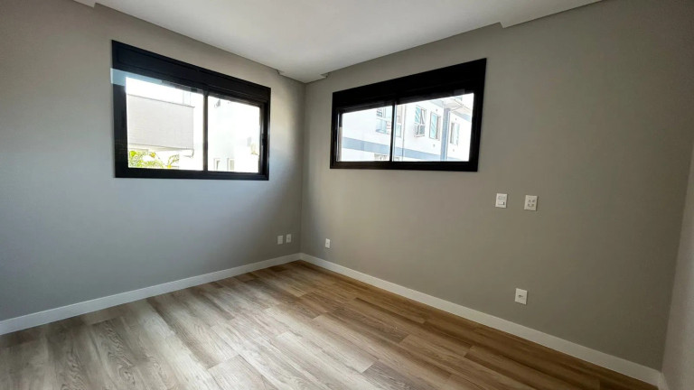Imagem Apartamento com 3 Quartos à Venda, 230 m² em Fazenda - Itajaí