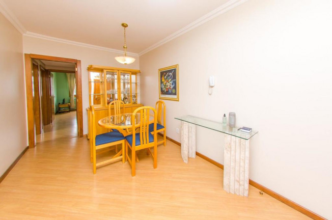 Imagem Apartamento com 3 Quartos à Venda, 87 m² em Petrópolis - Porto Alegre Imagem Apartamento com 3 Quartos à Venda, 87 m² em Petrópolis - Porto Alegre