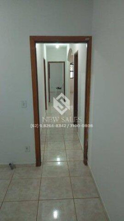 Imagem Casa com 3 Quartos à Venda, 470 m² em Vila Rosa - Goiânia