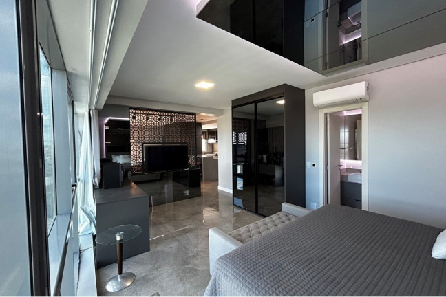 Imagem Apartamento com 1 Quarto à Venda, 73 m² em Menino Deus - Porto Alegre Imagem Apartamento com 1 Quarto à Venda, 73 m² em Menino Deus - Porto Alegre