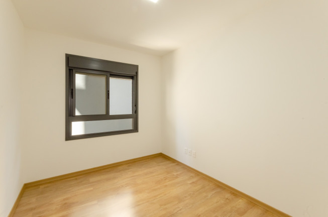 Imagem Imóvel com 2 Quartos à Venda, 164 m² em Petrópolis - Porto Alegre