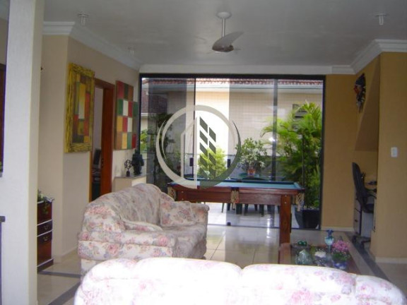 Imagem Casa com 3 Quartos para Alugar, 320 m² em Gonzaga - Santos