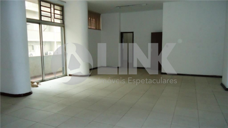 Imagem Imóvel Comercial à Venda, 822 m² em Centro Histórico - Porto Alegre Imagem Imóvel Comercial à Venda, 822 m² em Centro Histórico - Porto Alegre