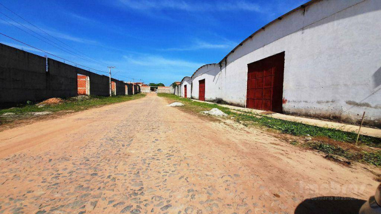 Imagem Galpão para Alugar, 1.000 m² em Santa Clara - Eusébio Imagem Galpão para Alugar, 1.000 m² em Santa Clara - Eusébio