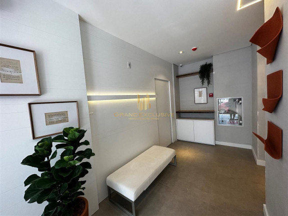 Imagem Apartamento com 2 Quartos à Venda, 93 m² em Centro - Balneário Camboriú