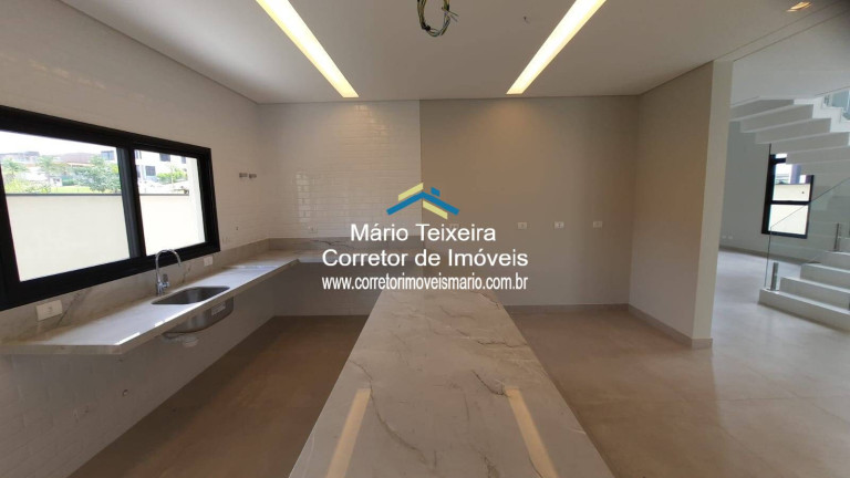 Imagem Casa de Condomínio com 4 Quartos à Venda, 360 m² em Urbanova - São José Dos Campos