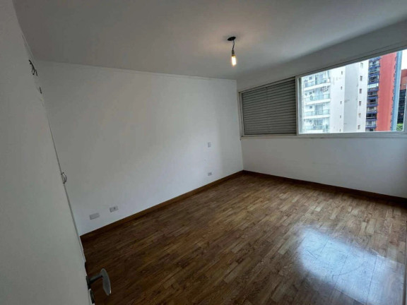 Imagem Apartamento com 3 Quartos à Venda, 190 m² Imagem Apartamento com 3 Quartos à Venda, 190 m²