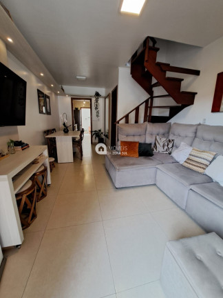 Imagem Casa com 2 Quartos à Venda, 85 m² Imagem Casa com 2 Quartos à Venda, 85 m²