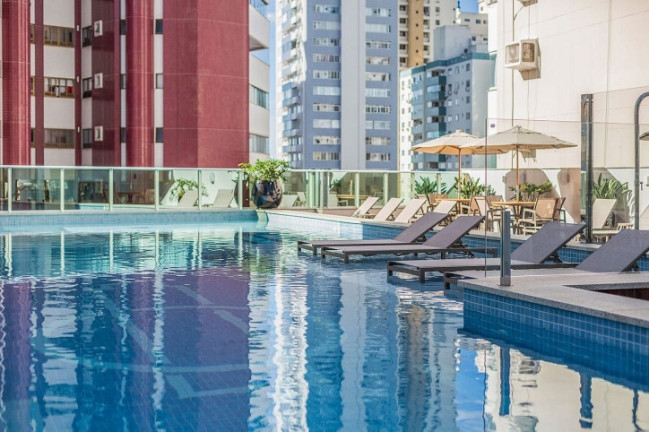 Imagem Apartamento com 4 Quartos à Venda, 131 m² em Centro - Balneário Camboriú Imagem Apartamento com 4 Quartos à Venda, 131 m² em Centro - Balneário Camboriú