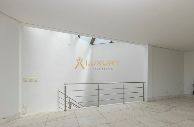 Imagem Imóvel com 4 Quartos à Venda, 505 m² em Belvedere - Belo Horizonte Imagem Imóvel com 4 Quartos à Venda, 505 m² em Belvedere - Belo Horizonte