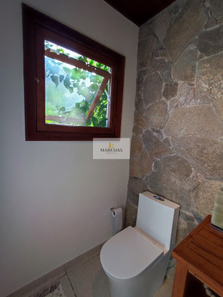 Imagem Casa com 4 Quartos à Venda, 250 m² em Maresias - São Sebastião Imagem Casa com 4 Quartos à Venda, 250 m² em Maresias - São Sebastião