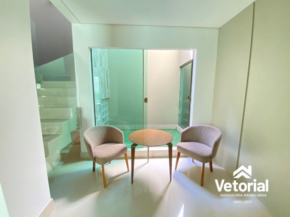 Imagem Sobrado com 4 Quartos à Venda,  em Renato Gonçalves - Barreiras