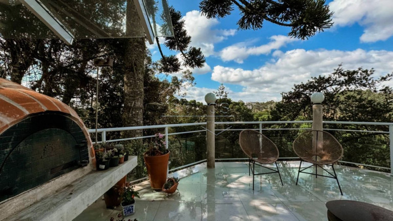 Imagem Casa de Condomínio com 5 Quartos à Venda, 254 m² em Capivari - Campos Do Jordão Imagem Casa de Condomínio com 5 Quartos à Venda, 254 m² em Capivari - Campos Do Jordão