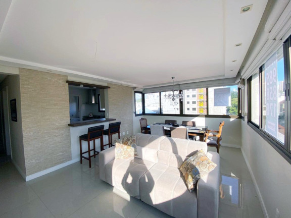 Imagem Apartamento com 3 Quartos à Venda, 96 m² em Higienópolis - Porto Alegre Imagem Apartamento com 3 Quartos à Venda, 96 m² em Higienópolis - Porto Alegre