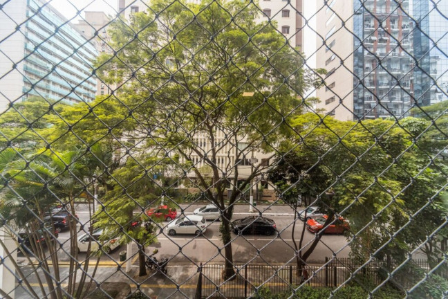 Imagem Imóvel com 3 Quartos à Venda, 119 m² em Itaim Bibi - São Paulo Imagem Imóvel com 3 Quartos à Venda, 119 m² em Itaim Bibi - São Paulo
