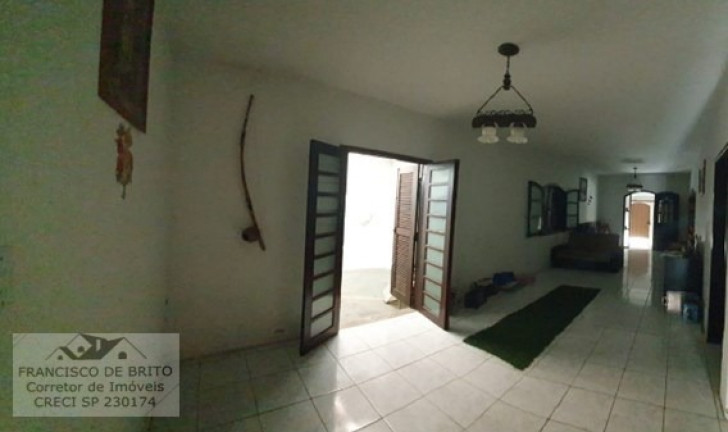 Imagem Imóvel com 3 Quartos à Venda, 205 m² em Vila Doutor João Batista (parte Alta) - Cruzeiro Imagem Imóvel com 3 Quartos à Venda, 205 m² em Vila Doutor João Batista (parte Alta) - Cruzeiro
