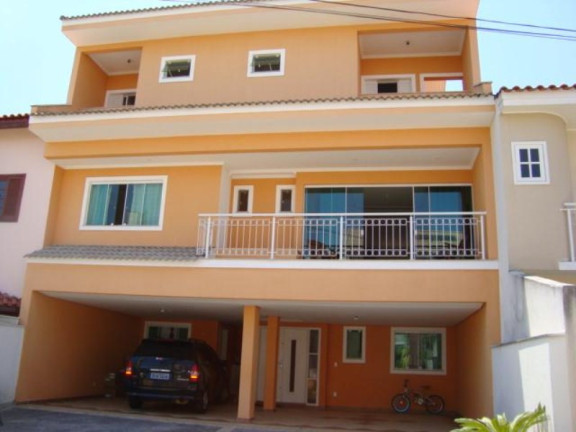 Imagem Casa com 4 Quartos à Venda, 250 m² em Granja Olga Ii - Sorocaba Imagem Casa com 4 Quartos à Venda, 250 m² em Granja Olga Ii - Sorocaba