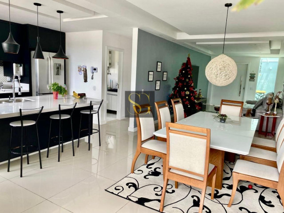 Imagem Casa com 3 Quartos à Venda, 250 m² em Agriões - Teresópolis Imagem Casa com 3 Quartos à Venda, 250 m² em Agriões - Teresópolis