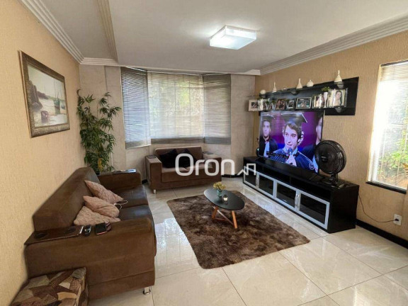 Imagem Sobrado com 3 Quartos à Venda, 260 m² em Portal Do Sol I - Goiânia Imagem Sobrado com 3 Quartos à Venda, 260 m² em Portal Do Sol I - Goiânia