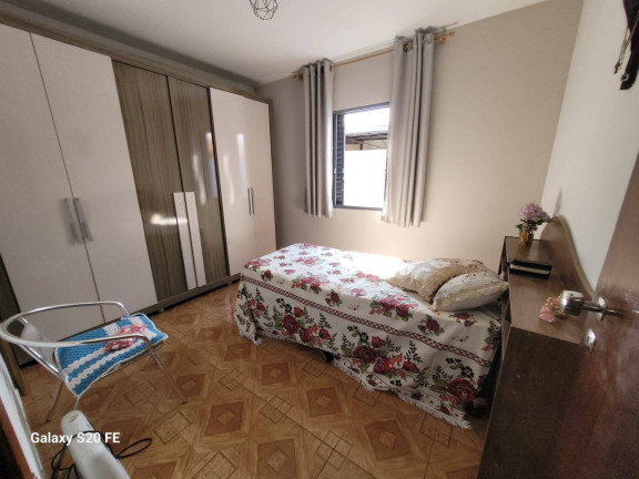 Imagem Casa com 2 Quartos à Venda, 264 m² em Vila Nova Esperia - Jundiaí