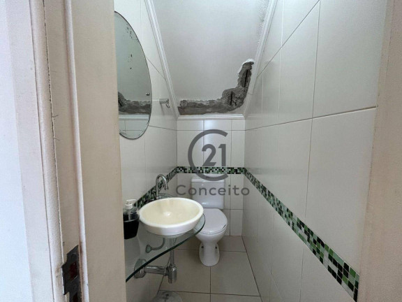 Imagem Casa com 4 Quartos à Venda, 211 m² em Centro - São José