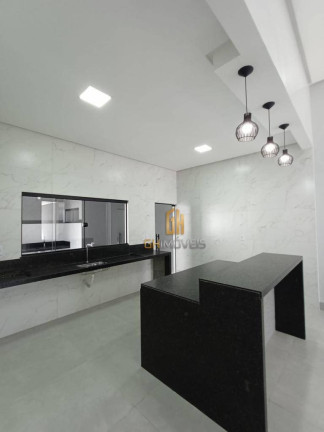 Imagem Casa com 3 Quartos à Venda, 128 m² em Moinho Dos Ventos - Goiânia Imagem Casa com 3 Quartos à Venda, 128 m² em Moinho Dos Ventos - Goiânia