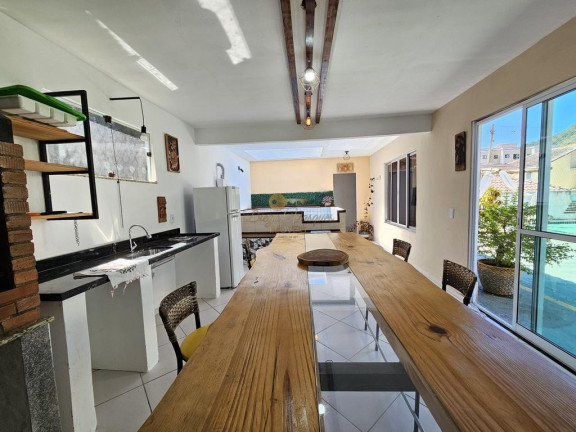 Imagem Casa com 3 Quartos à Venda, 200 m² em Bom Retiro - Teresópolis Imagem Casa com 3 Quartos à Venda, 200 m² em Bom Retiro - Teresópolis