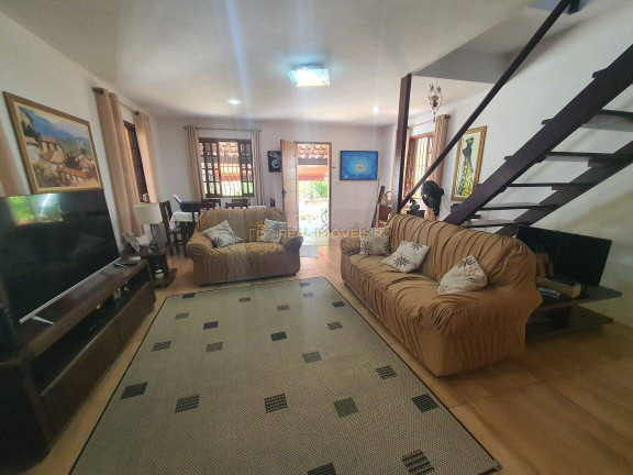 Imagem Casa com 4 Quartos à Venda, 326 m² em Vila Valqueire - Rio De Janeiro Imagem Casa com 4 Quartos à Venda, 326 m² em Vila Valqueire - Rio De Janeiro
